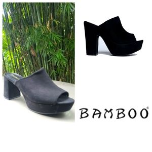 MULE CLOGS
